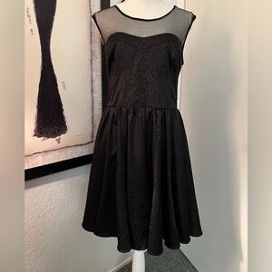 Guess Elegant Black Sleeveless Dress